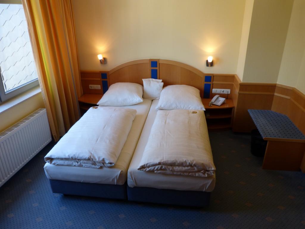 Hotel Forsthaus Bergedorf Hamburk Pokoj fotografie